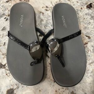 Vionic Raysa Sandal Size 7.5